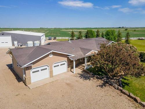 255030 84 Street Ne, Rural Rocky View County, AB - Outdoor