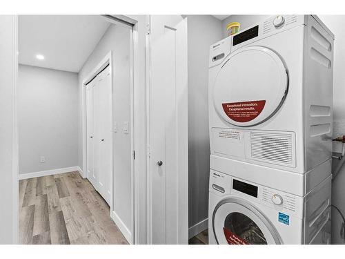 141 Corner Meadows Gate Ne, Calgary, AB - Indoor Photo Showing Laundry Room