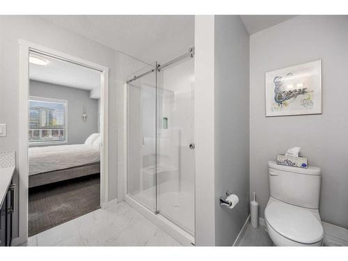 2302-19489 Main Street Se, Calgary, AB - Indoor Photo Showing Bathroom