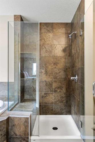 84 Sage Valley Park Nw, Calgary, AB - Indoor Photo Showing Bathroom