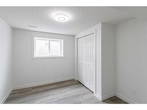 6640 Penbrooke Drive Se, Calgary, AB - Indoor Photo Showing Other Room