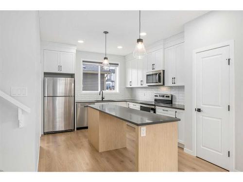 95 Sage Hill Lane Nw, Calgary, AB - Indoor Photo Showing Kitchen With Upgraded Kitchen