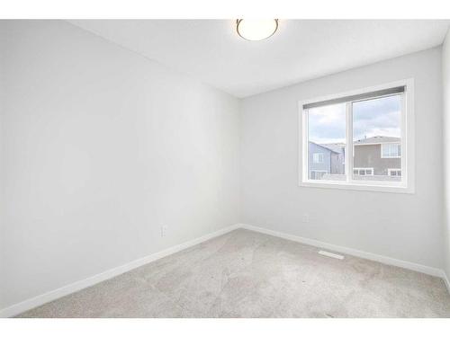 95 Sage Hill Lane Nw, Calgary, AB - Indoor Photo Showing Other Room