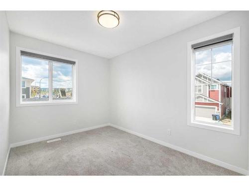 95 Sage Hill Lane Nw, Calgary, AB - Indoor Photo Showing Other Room