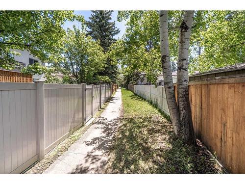 427 Brookpark Drive Sw, Calgary, AB - Outdoor With Backyard