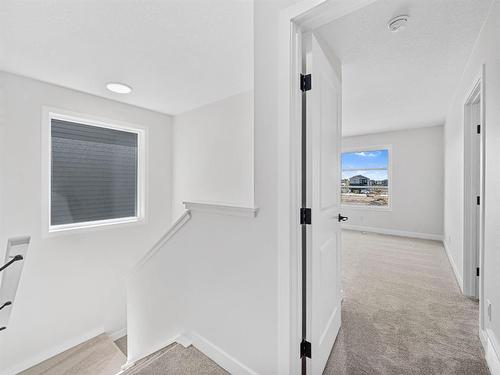 76 Corner Glen Road Ne, Calgary, AB - Indoor Photo Showing Other Room