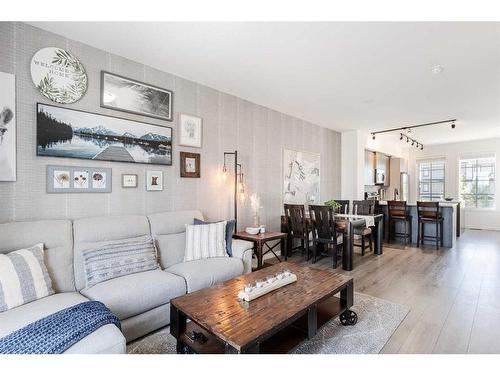 2432 210 Avenue Se, Calgary, AB - Indoor Photo Showing Living Room