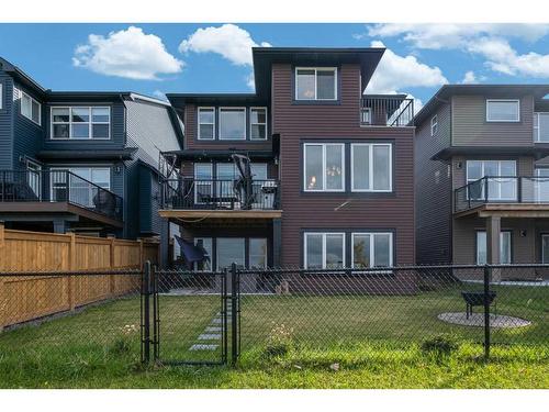 233 Crestmont Drive Sw, Calgary, AB - Outdoor With Facade