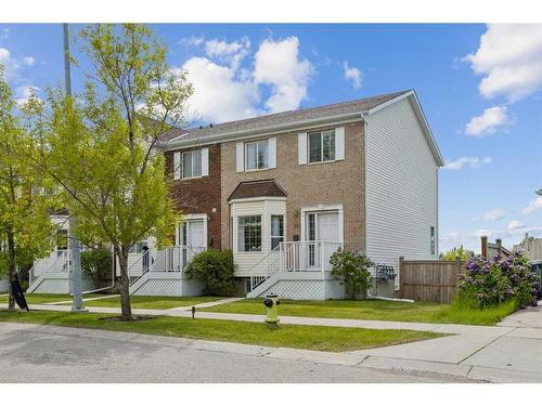 185 Citadel Drive Nw, Calgary, AB - Outdoor With Facade