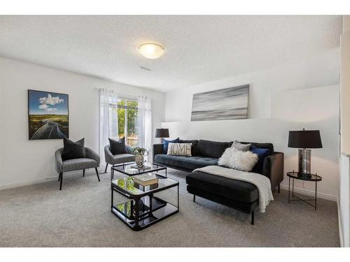 185 Citadel Drive Nw, Calgary, AB - Indoor Photo Showing Living Room