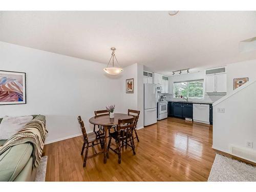 74 Tuscany Springs Gardens Nw, Calgary, AB - Indoor Photo Showing Dining Room