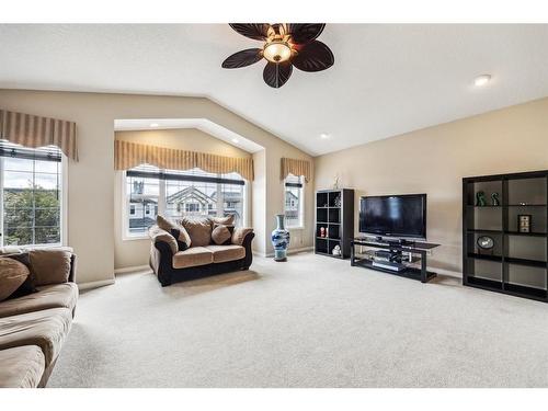 456 Hidden Creek Boulevard Nw, Calgary, AB - Indoor Photo Showing Living Room