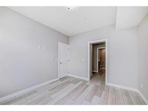 2219-681 Savanna Boulevard, Calgary, AB - Indoor Photo Showing Other Room