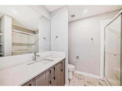 2219-681 Savanna Boulevard, Calgary, AB - Indoor Photo Showing Bathroom
