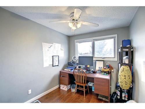 144 Whitmire Road Ne, Calgary, AB - Indoor Photo Showing Office