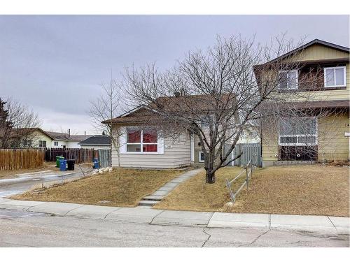 144 Whitmire Road Ne, Calgary, AB - Outdoor