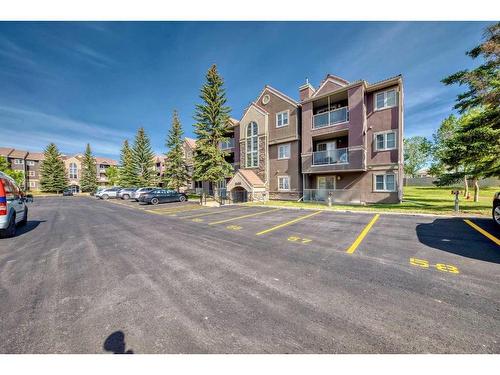 12-2712 Edenwold Heights Nw, Calgary, AB - Outdoor With Facade