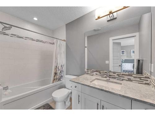 10562 Cityscape Drive Ne, Calgary, AB - Indoor Photo Showing Bathroom