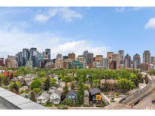 --317 9A Street Nw, Calgary, AB - Outdoor With View