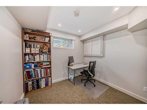 1803 /1805 41 Street Nw, Calgary, AB - Indoor Photo Showing Office