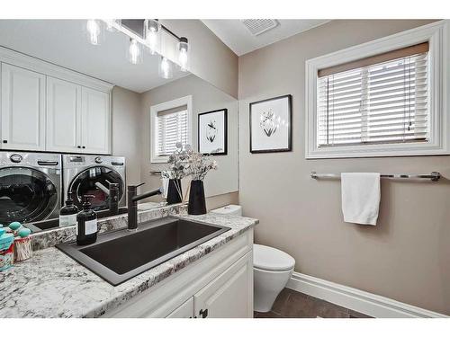 14 Sierra Vista Terrace Sw, Calgary, AB - Indoor Photo Showing Laundry Room