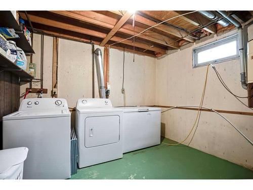 370100 272 Street West, Rural Foothills County, AB - Indoor Photo Showing Laundry Room