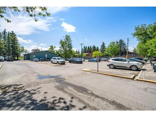 8308-315 Southampton Drive Sw, Calgary, AB - Outdoor With View