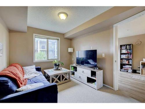 3220-60 Panatella Street Nw, Calgary, AB - Indoor Photo Showing Other Room