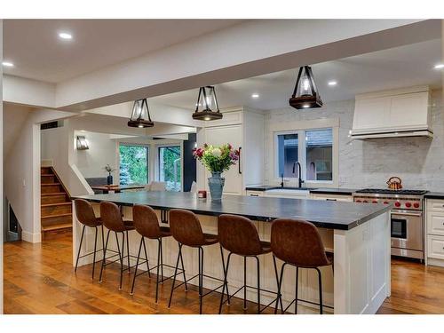 1209 Riverdale Avenue Sw, Calgary, AB - Indoor Photo Showing Kitchen With Upgraded Kitchen