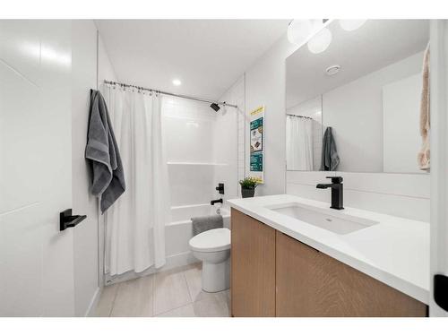 242 Sage Meadows Green Nw, Calgary, AB - Indoor Photo Showing Bathroom