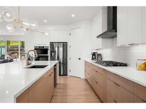 242 Sage Meadows Green Nw, Calgary, AB - Indoor Photo Showing Kitchen With Upgraded Kitchen