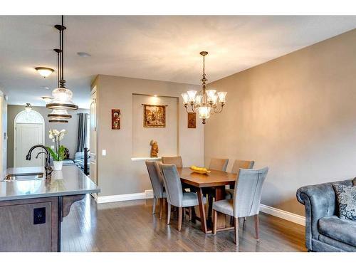 216 Quarry Park Boulevard Se, Calgary, AB - Indoor Photo Showing Dining Room