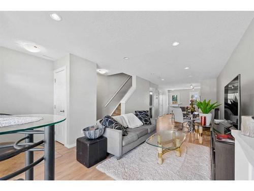 618 Cranford Mews Se, Calgary, AB - Indoor Photo Showing Living Room