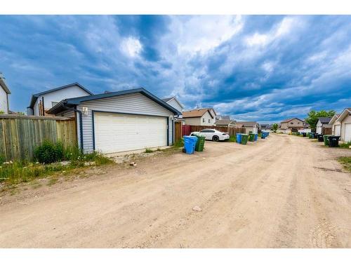 127 Saddlemont Crescent Ne, Calgary, AB - Outdoor