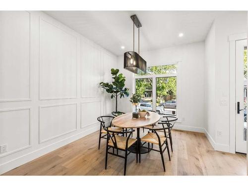 2110 Broadview Road Nw, Calgary, AB - Indoor Photo Showing Dining Room