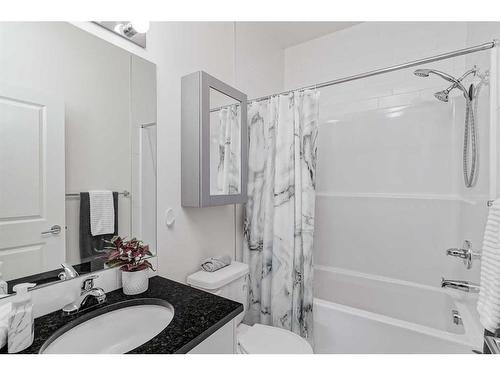 4013-15 Sage Meadows Landing Nw, Calgary, AB - Indoor Photo Showing Bathroom