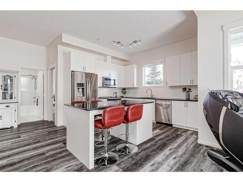 4013-15 Sage Meadows Landing Nw, Calgary, AB - Indoor Photo Showing Kitchen