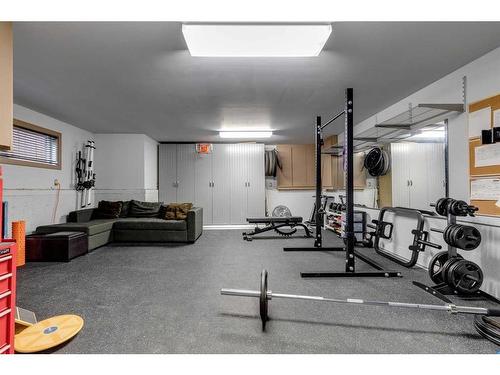 2319 16 Street Sw, Calgary, AB - Indoor Photo Showing Gym Room