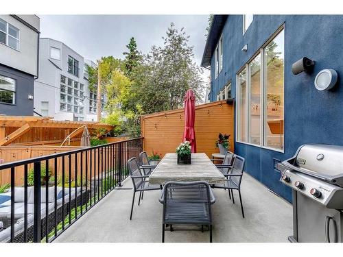 2319 16 Street Sw, Calgary, AB - Outdoor With Exterior