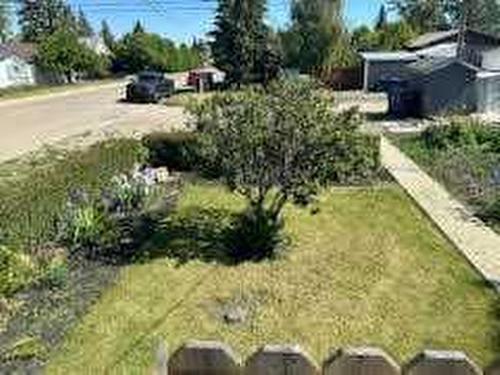 5138 52 Street, Olds, AB - Outdoor