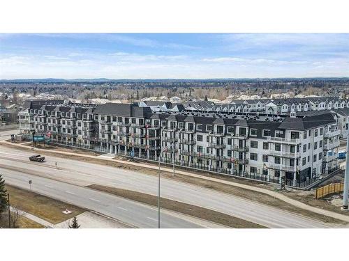 324-255 Les Jardins Park Se, Calgary, AB - Outdoor With View