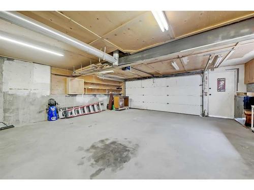 156 Whitestone Crescent Ne, Calgary, AB - Indoor Photo Showing Garage