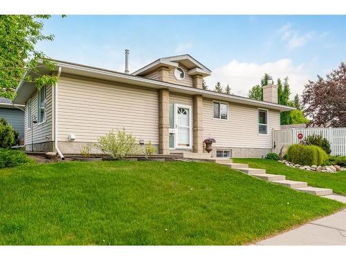 127 Bow Green Crescent Nw, Calgary, AB - Outdoor