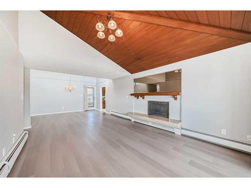 411-3730 50 Street Nw, Calgary, AB - Indoor With Fireplace
