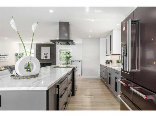 140 Lake Wapta Rise Se, Calgary, AB - Indoor Photo Showing Kitchen With Upgraded Kitchen