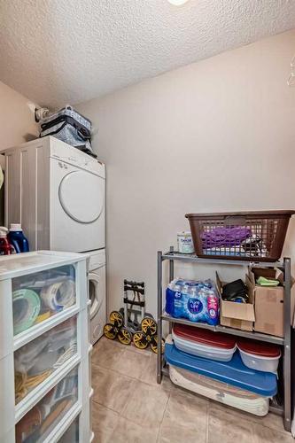 342-428 Chaparral Ravine View Se, Calgary, AB - Indoor Photo Showing Laundry Room