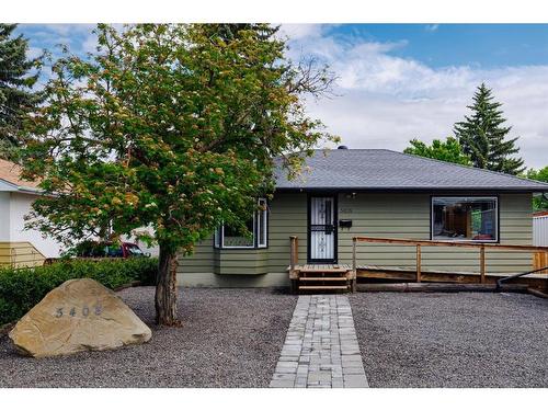 5408 Thorndale Road Nw, Calgary, AB - Outdoor