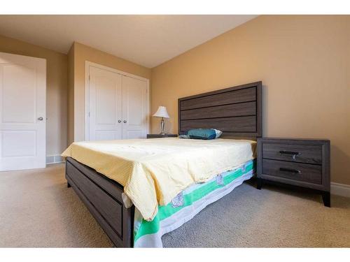 140 Royal Birch Crescent Nw, Calgary, AB - Indoor Photo Showing Bedroom