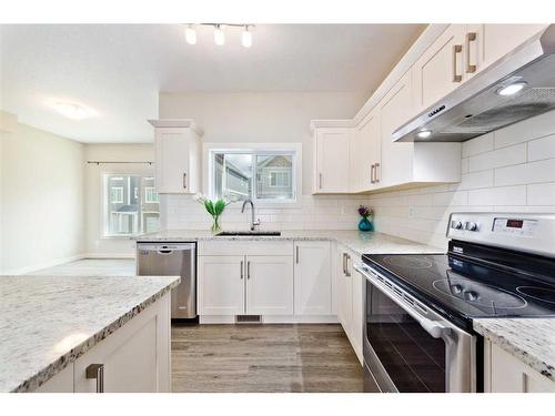 373 Nolancrest Heights Nw, Calgary, AB - Indoor Photo Showing Kitchen With Upgraded Kitchen