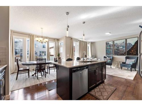 200 Evanswood Circle Nw, Calgary, AB - Indoor Photo Showing Kitchen With Stainless Steel Kitchen With Upgraded Kitchen